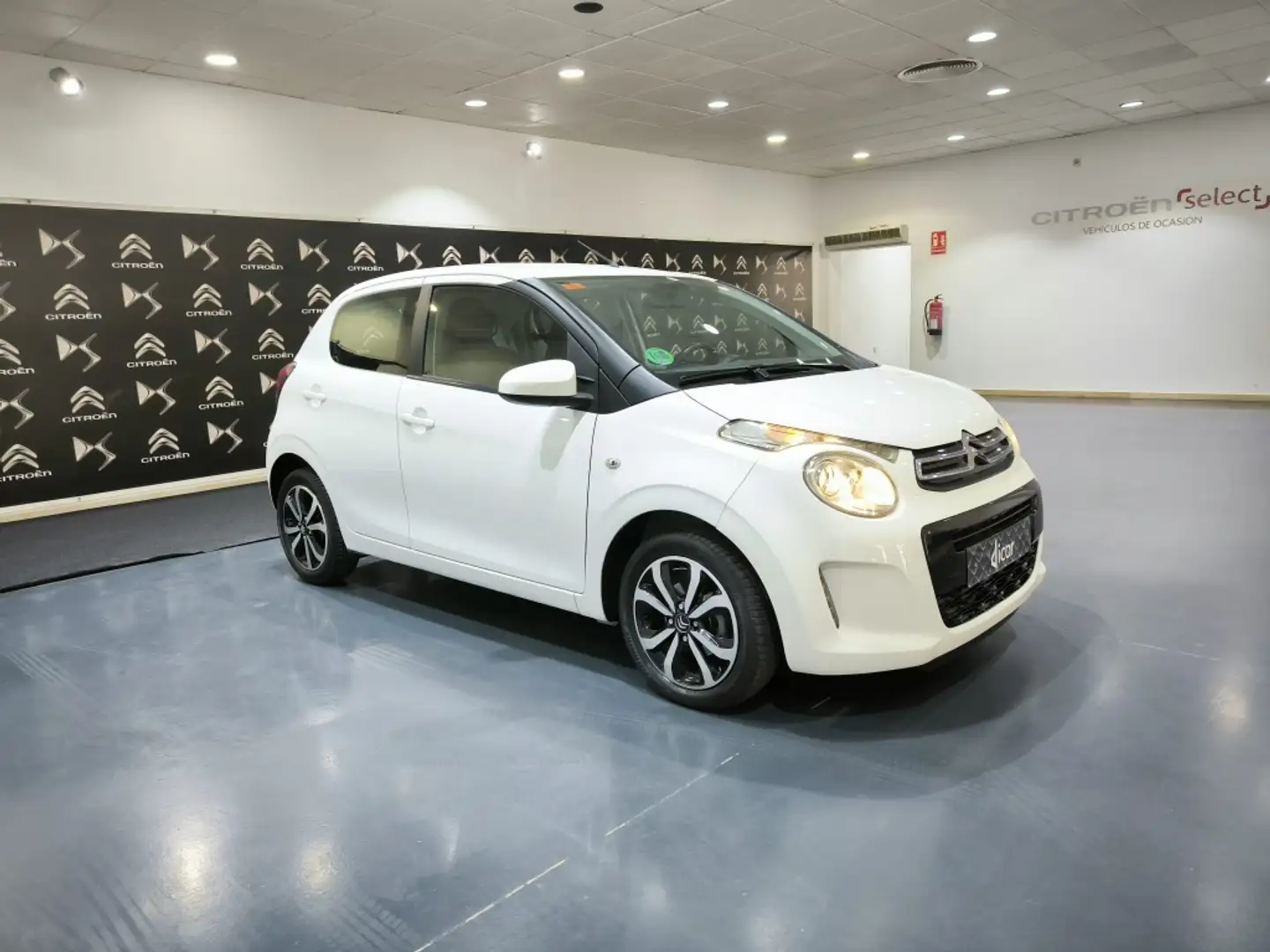 Citroen C1 1.2 PureTech City Edition Blanc - 2