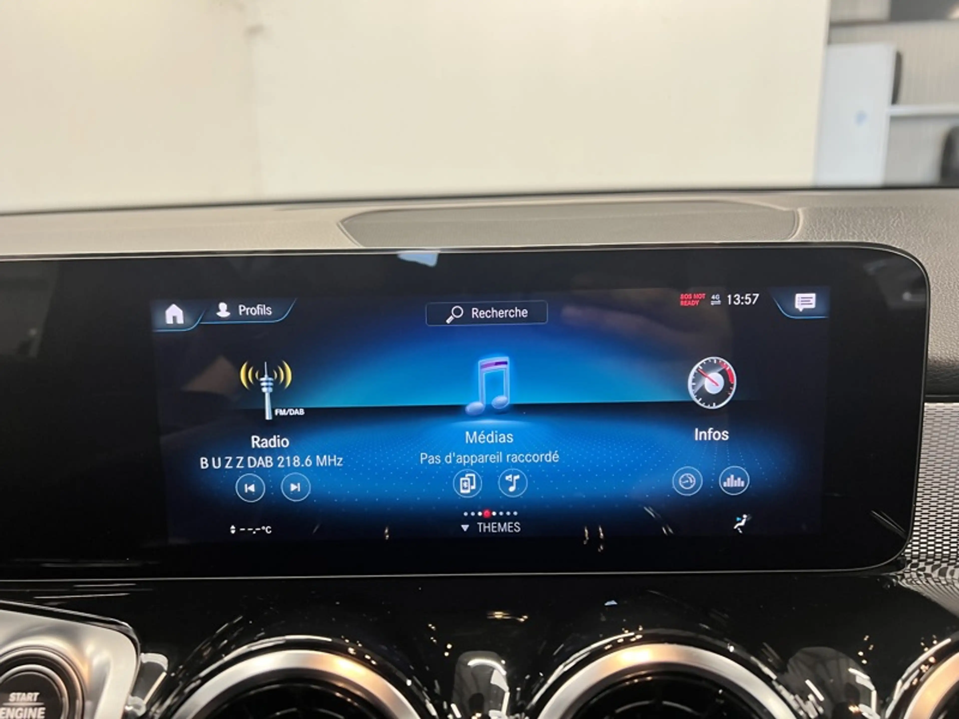 Mercedes-Benz GLB 200 d 4MATIC Business LIne — photo 15