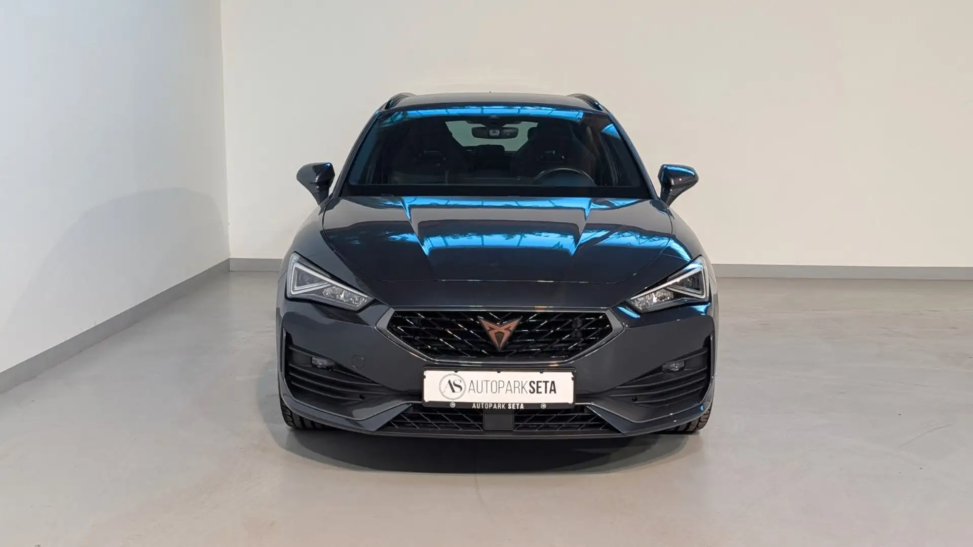 CUPRA Leon 1.4TSI SP VZ e-Hybrid 180kW LANE*KESSY*AID Grau - 2