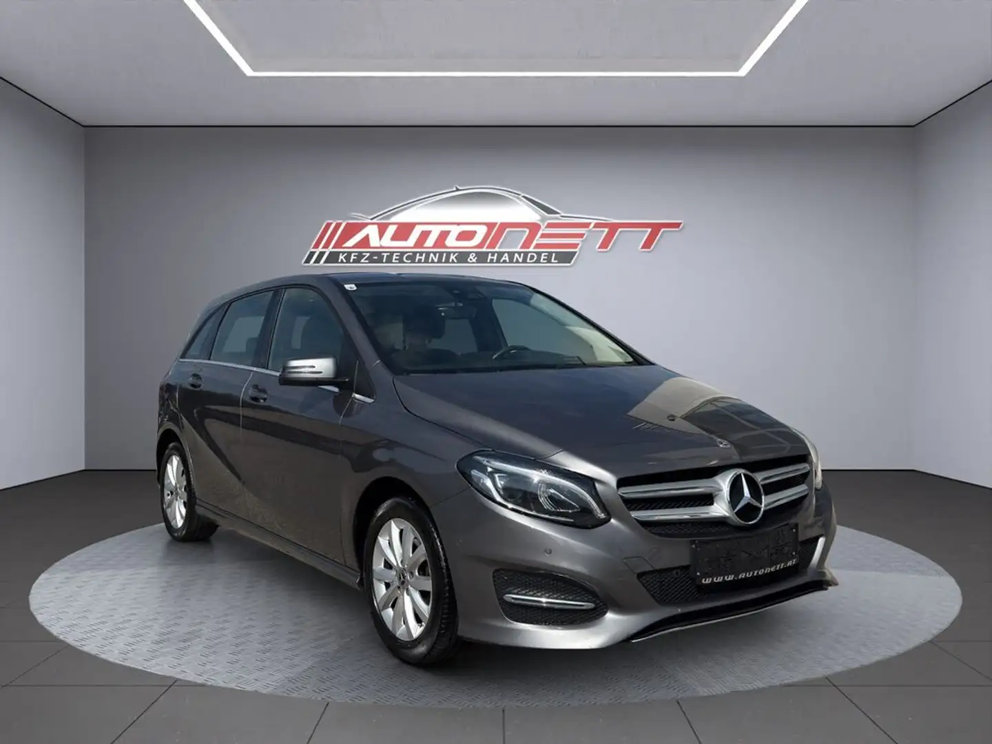 Mercedes-Benz B 180 CDI / d (246.212) Grau - 1