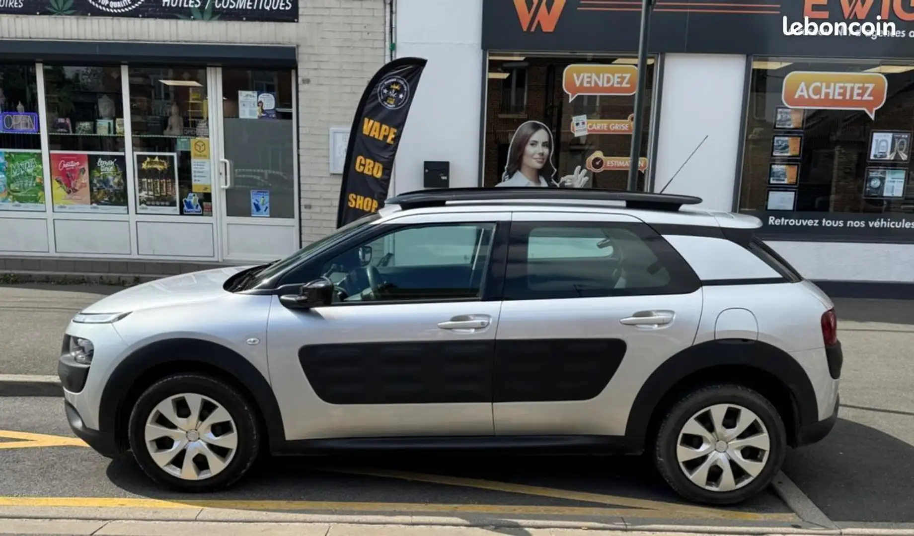 Citroen C4 Cactus Citroën 1.6 BLUEHDI 100 SHINE START-STOP Grau - 2