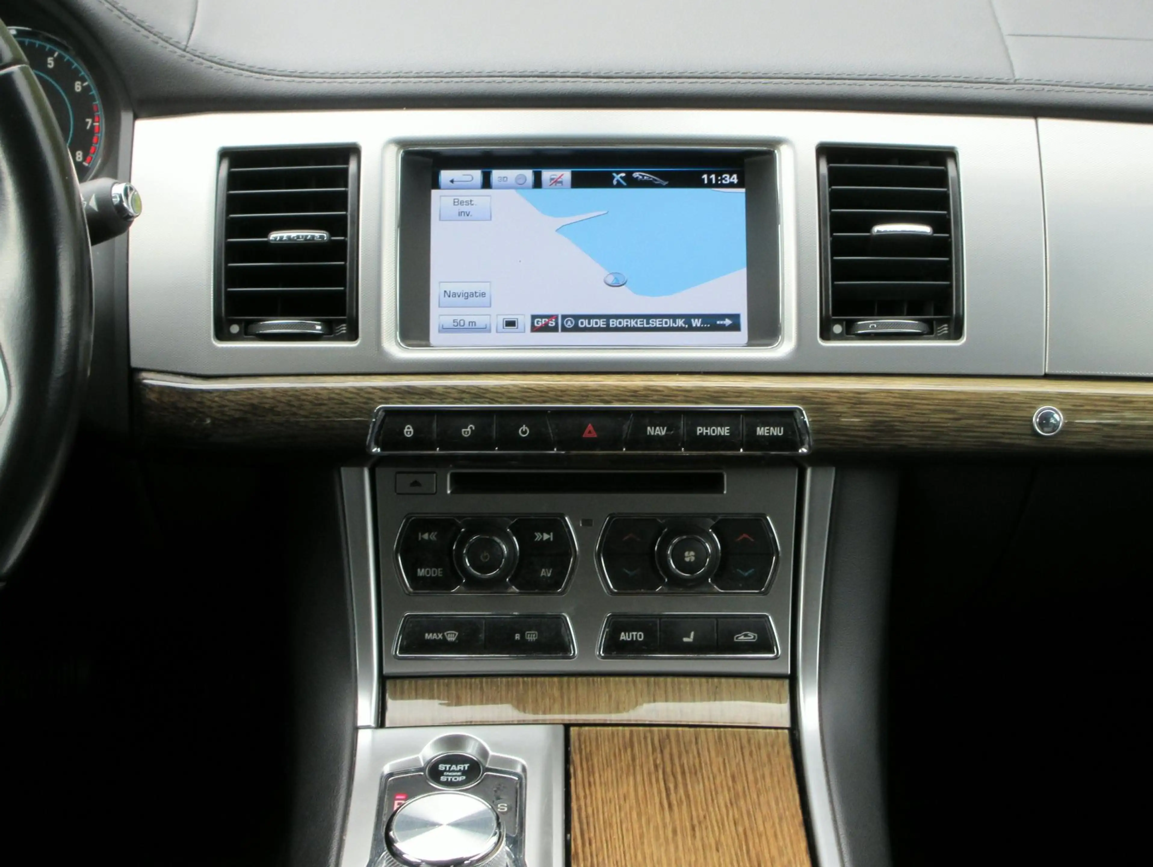 Jaguar XF 2.0 Sport Business Automaat*Leder*Navi* — photo 13
