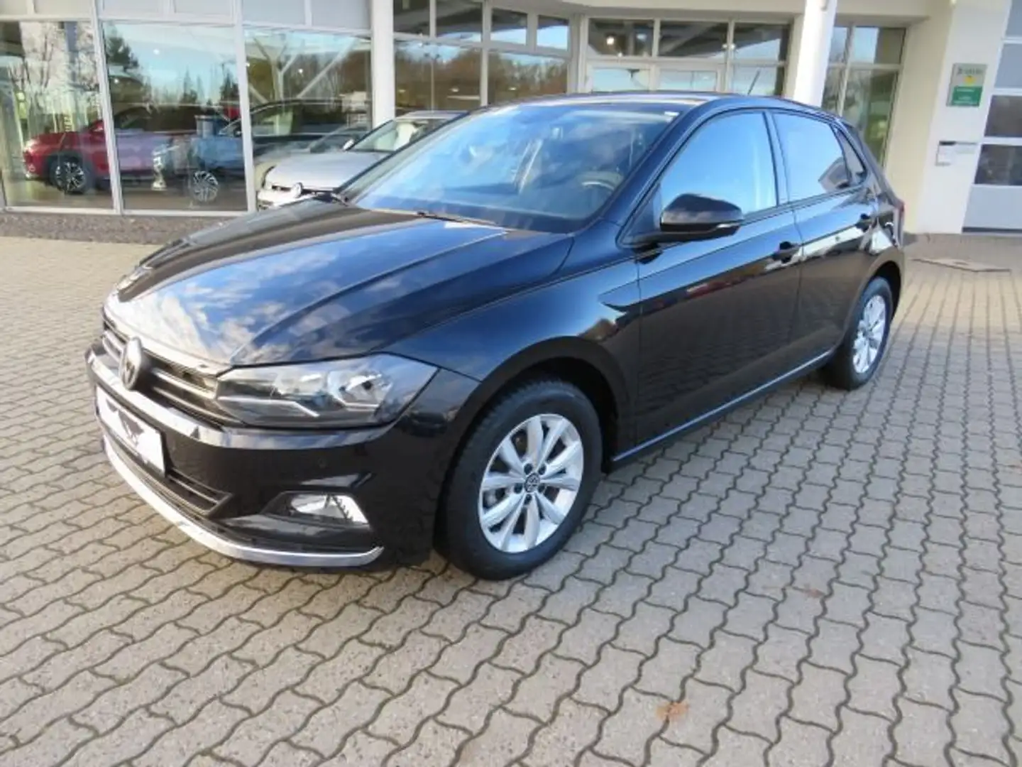 Volkswagen Polo VI 1,0 TSI BMT Highline Schwarz - 2
