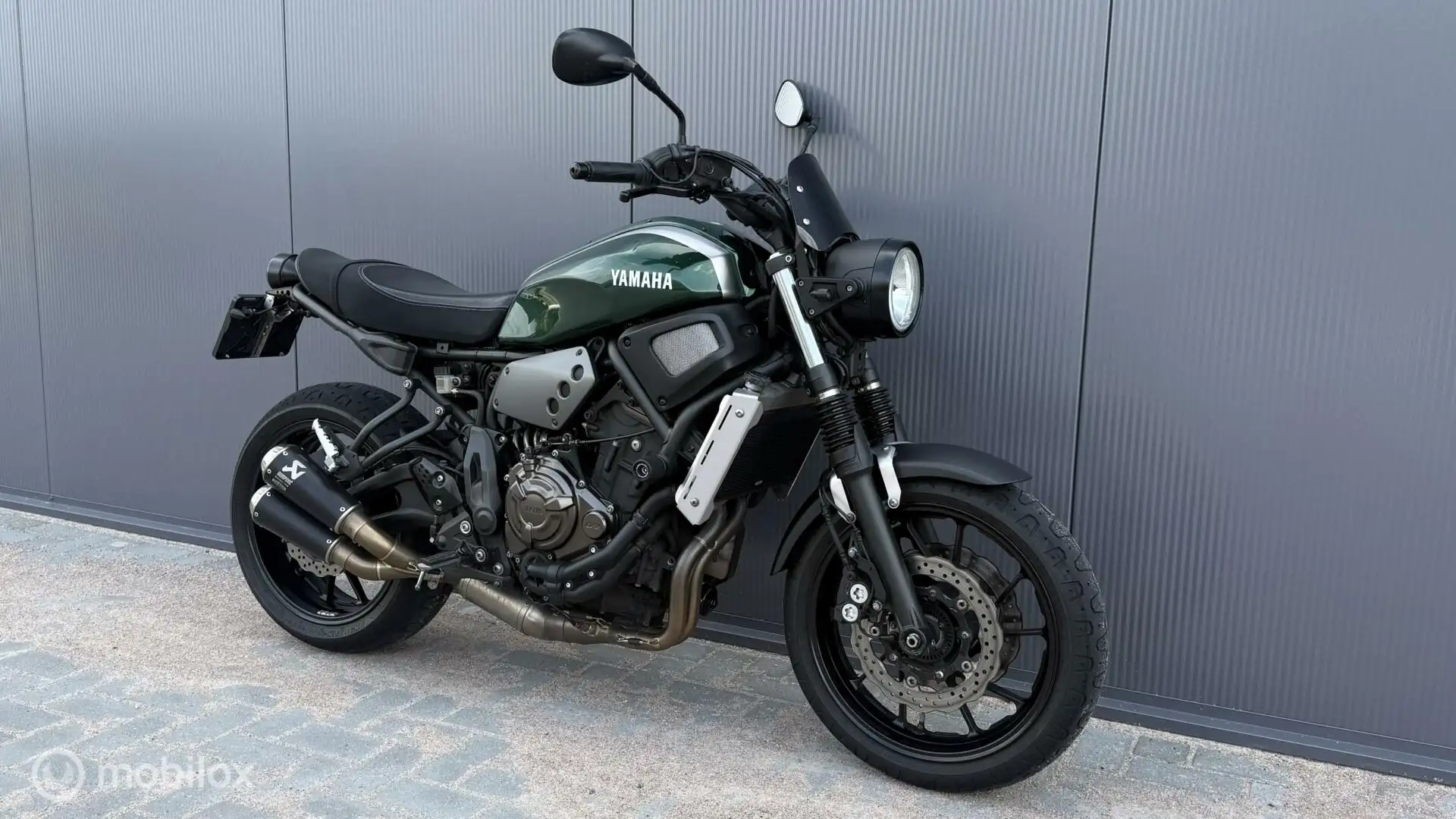 Yamaha XSR 700 - 2