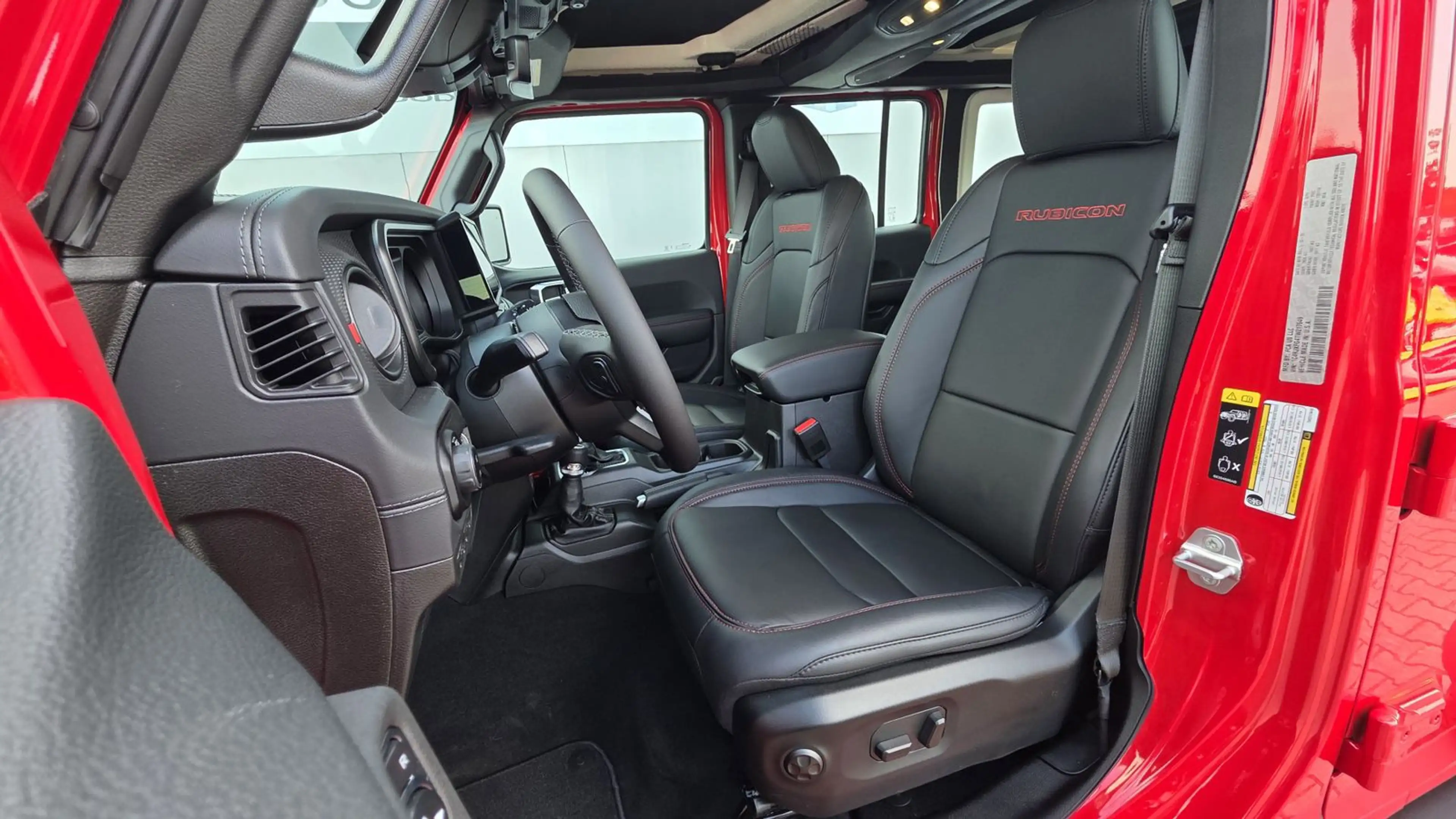 Jeep Wrangler Rubicon X 3.6 V6 WARN Winch — photo 11