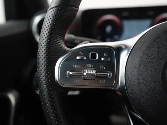 Mercedes-Benz A-Class view 8
