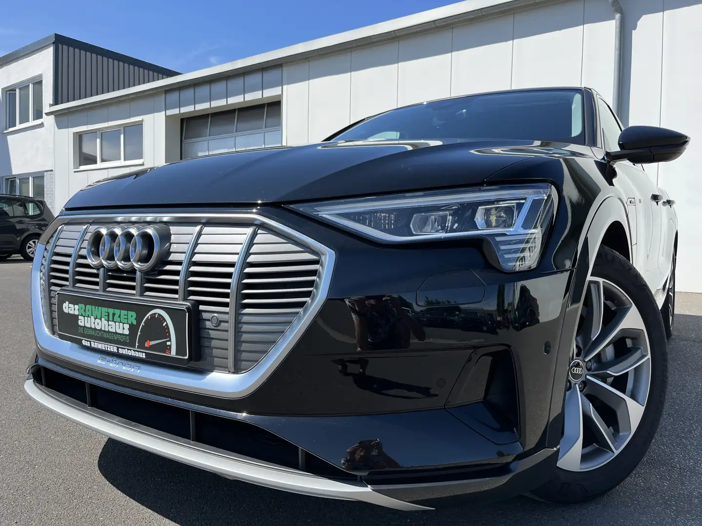 Audi e-tron 55 quattro advanced 178€ m. 20% Anzahlung 95kWh Schwarz - 1