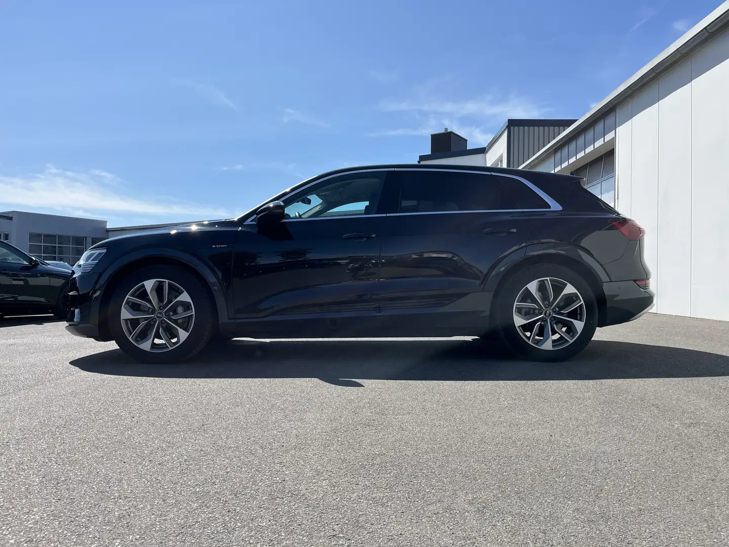 Audi e-tron 55 quattro advanced 178€ m. 20% Anzahlung 95kWh Schwarz - 2