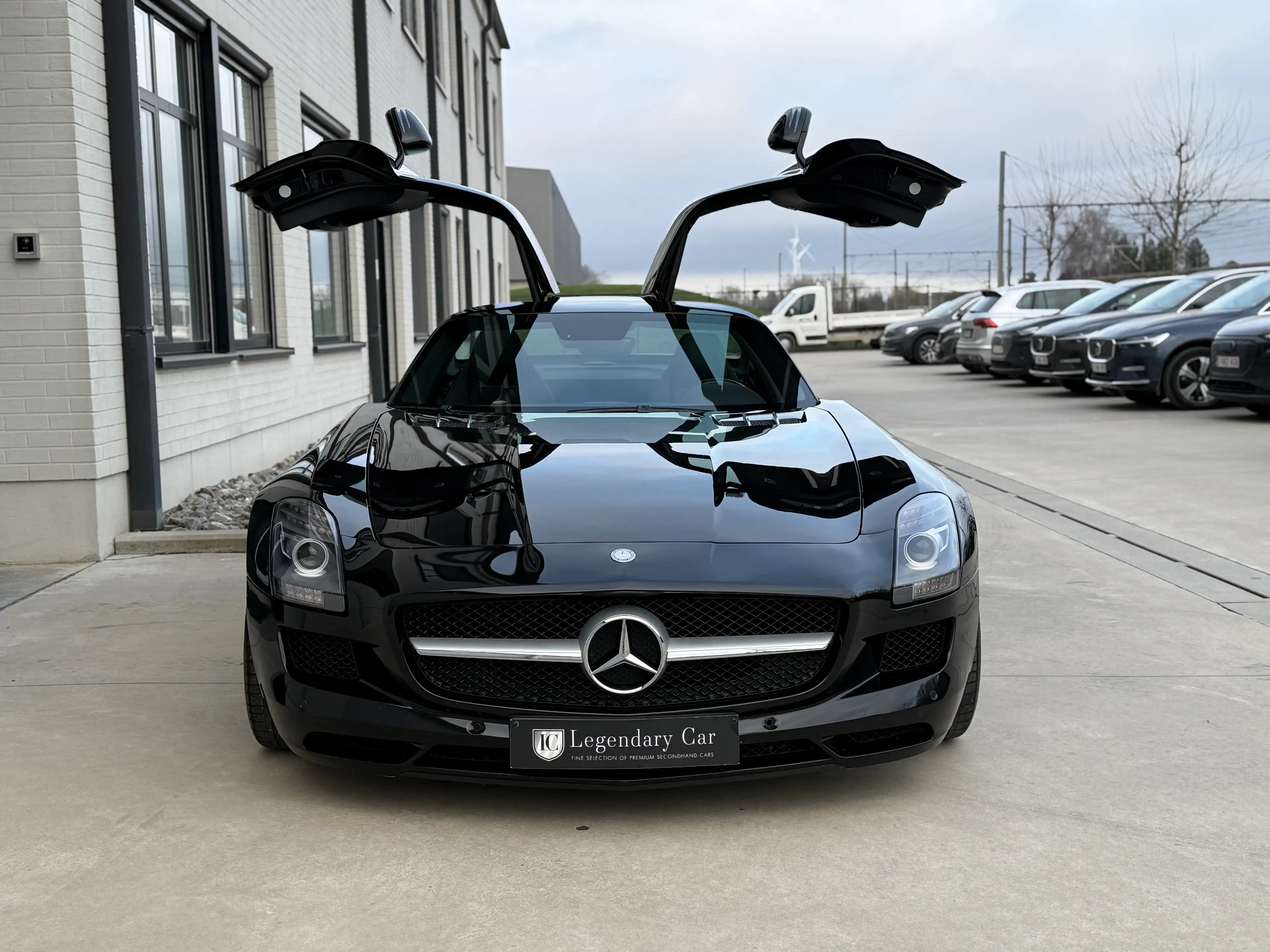 Mercedes-Benz SLS FIRST HAND - 100 % ORIGINAL PAINT — photo 6
