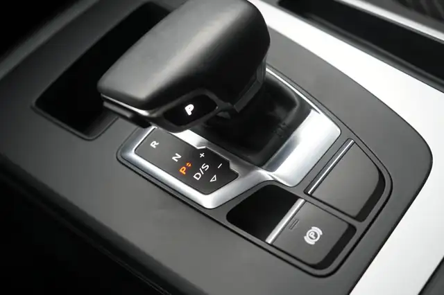 Audi Q5 view 19
