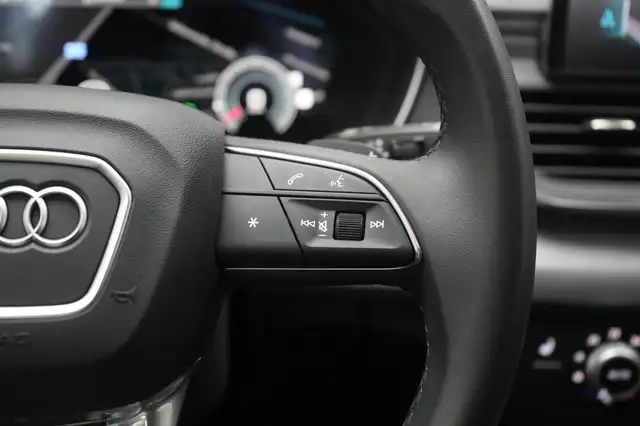 Audi Q5 view 20