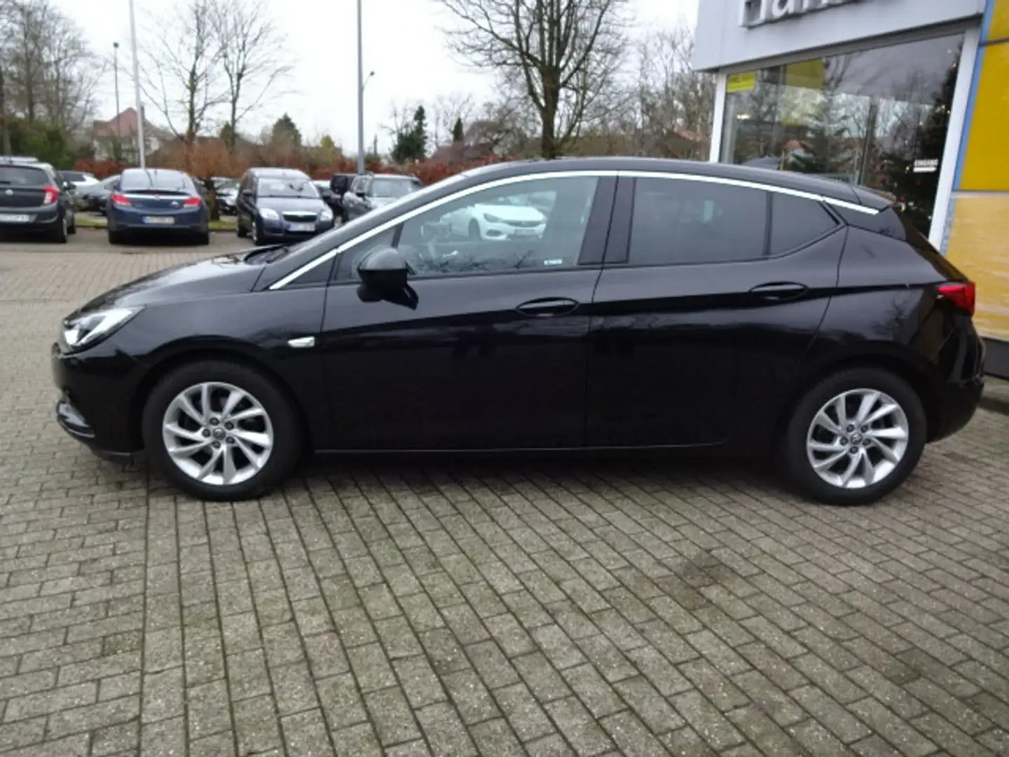 Opel Astra Innovation Klima Navi Kamera LED Sitzheizung Чорний - 2