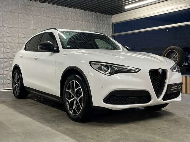 Alfa Romeo Stelvio Q4 *NAVI*HARMAN/KARDON*KAMERA