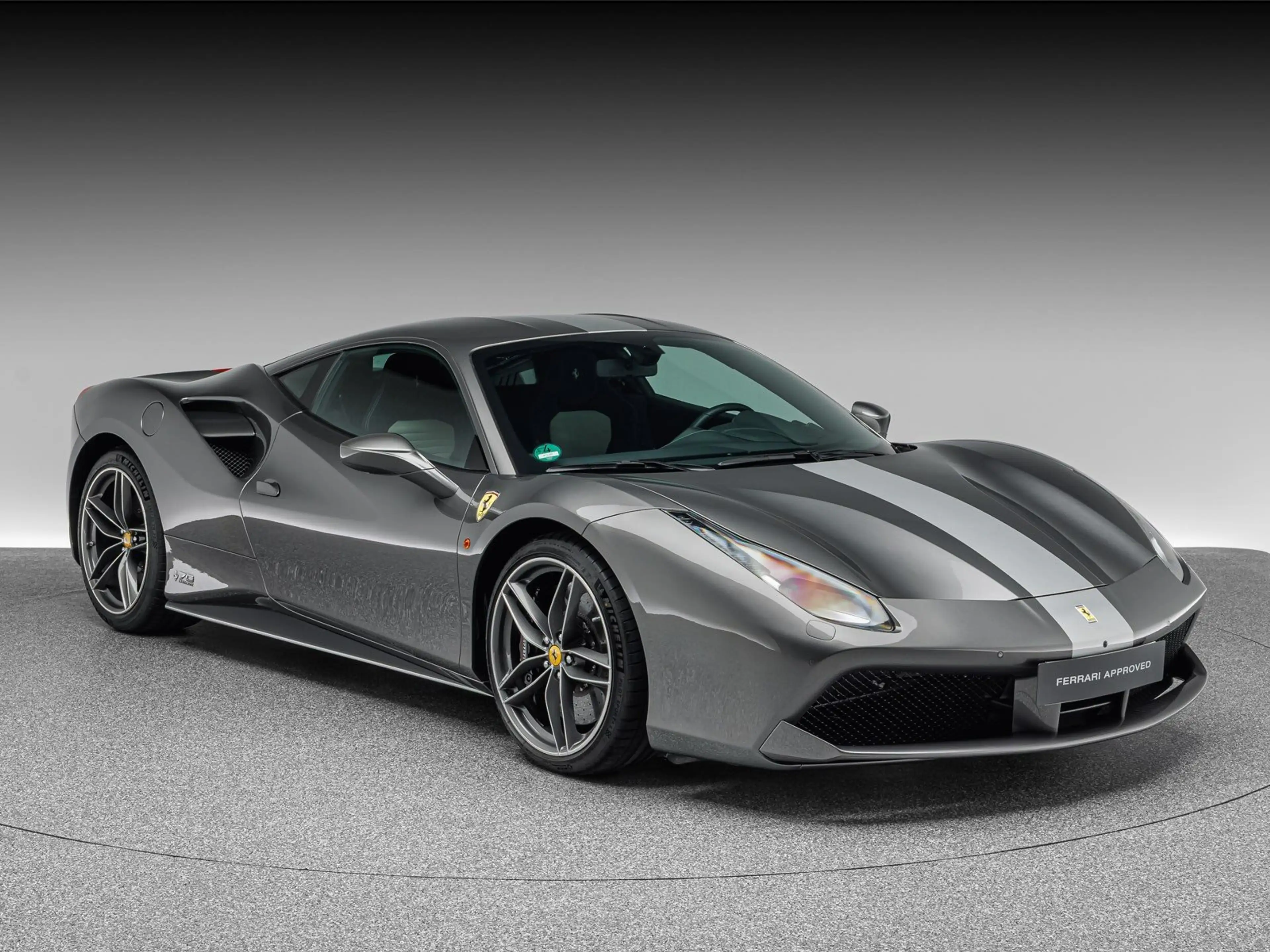 Ferrari 488 GTB TAILOR MADE 70 ANNI — photo 9