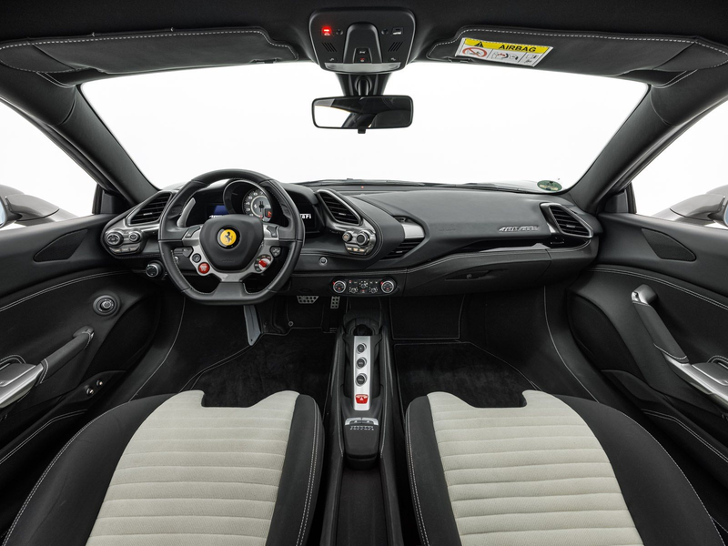 Ferrari 488 GTB TAILOR MADE 70 ANNI — photo 4