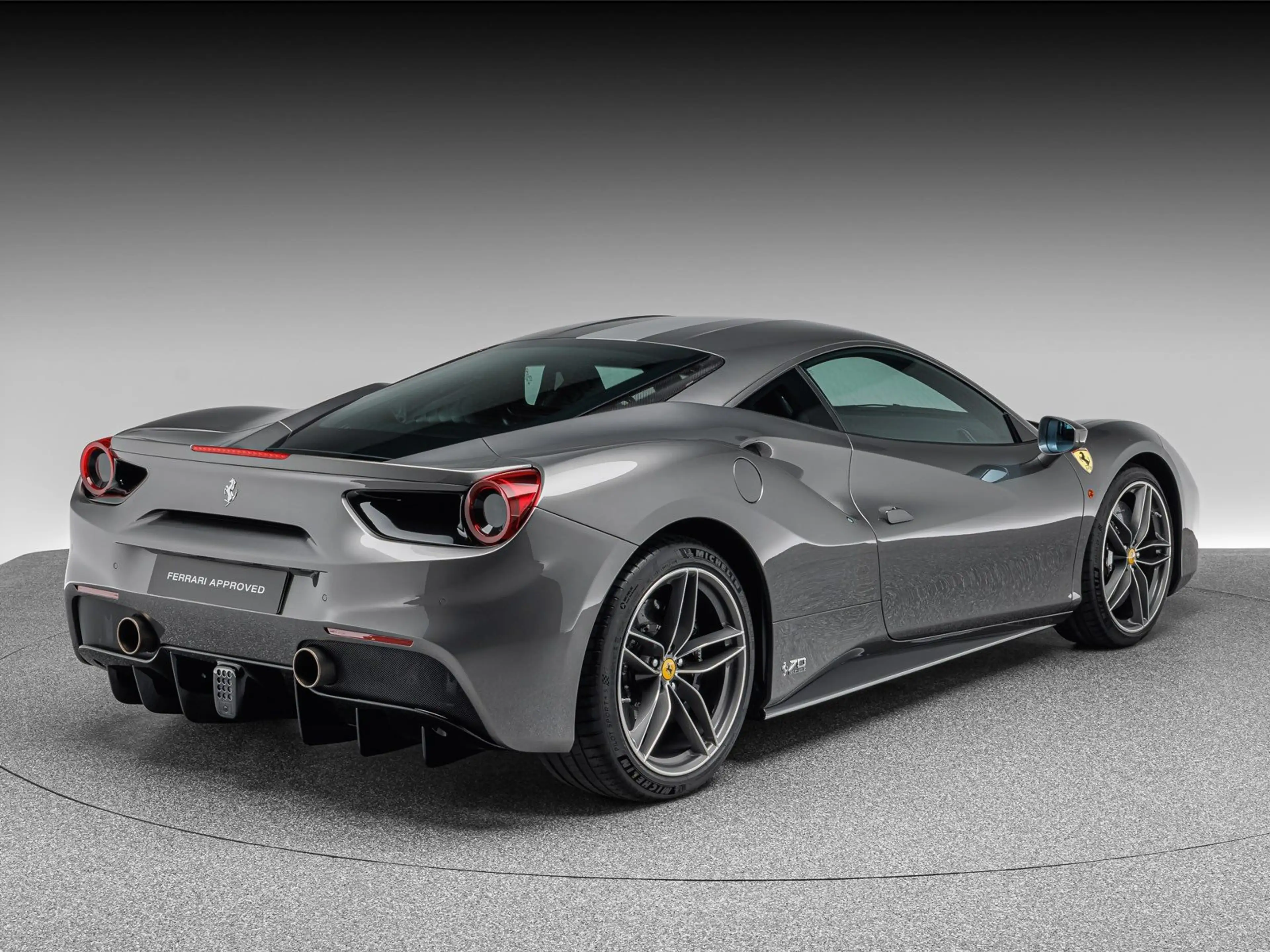 Ferrari 488 GTB TAILOR MADE 70 ANNI — photo 7