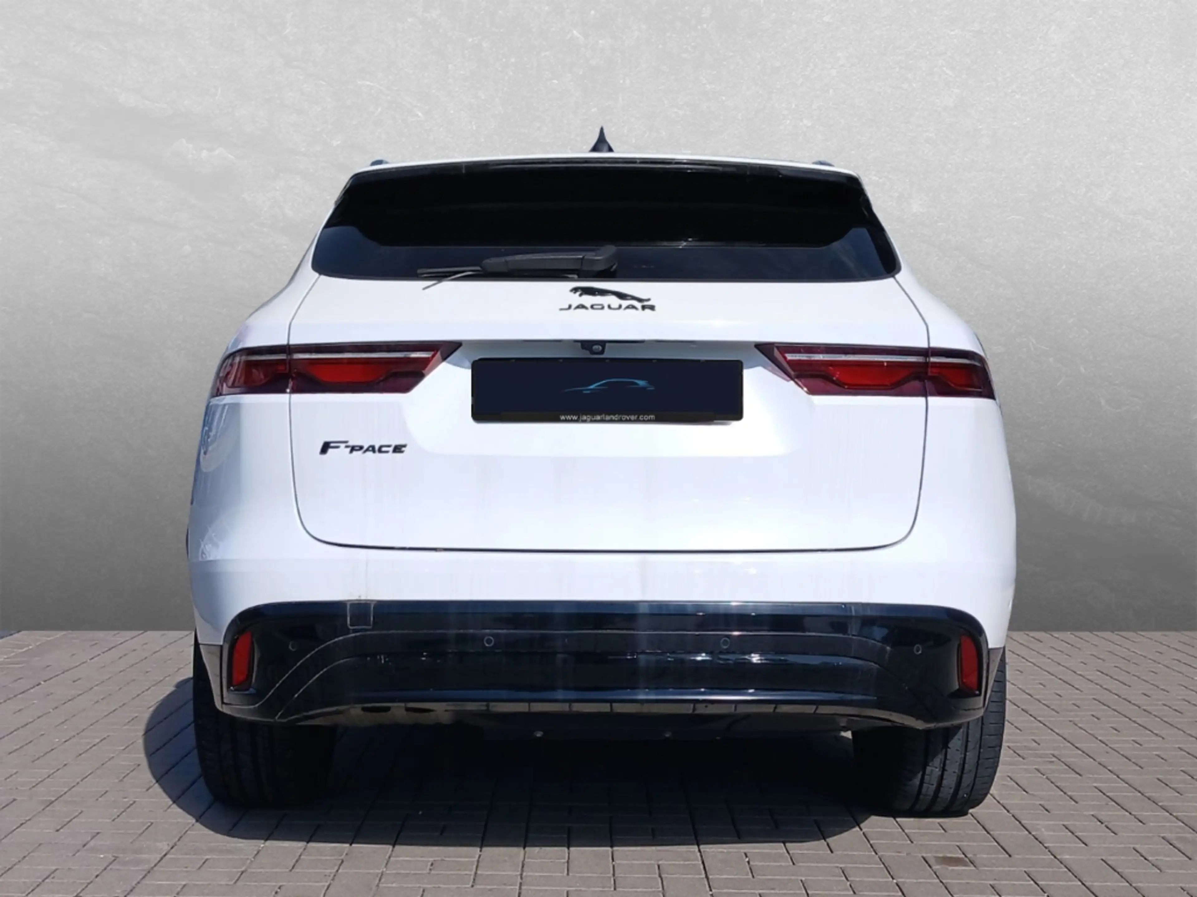 Jaguar F-Pace D200 AWD SE — photo 8