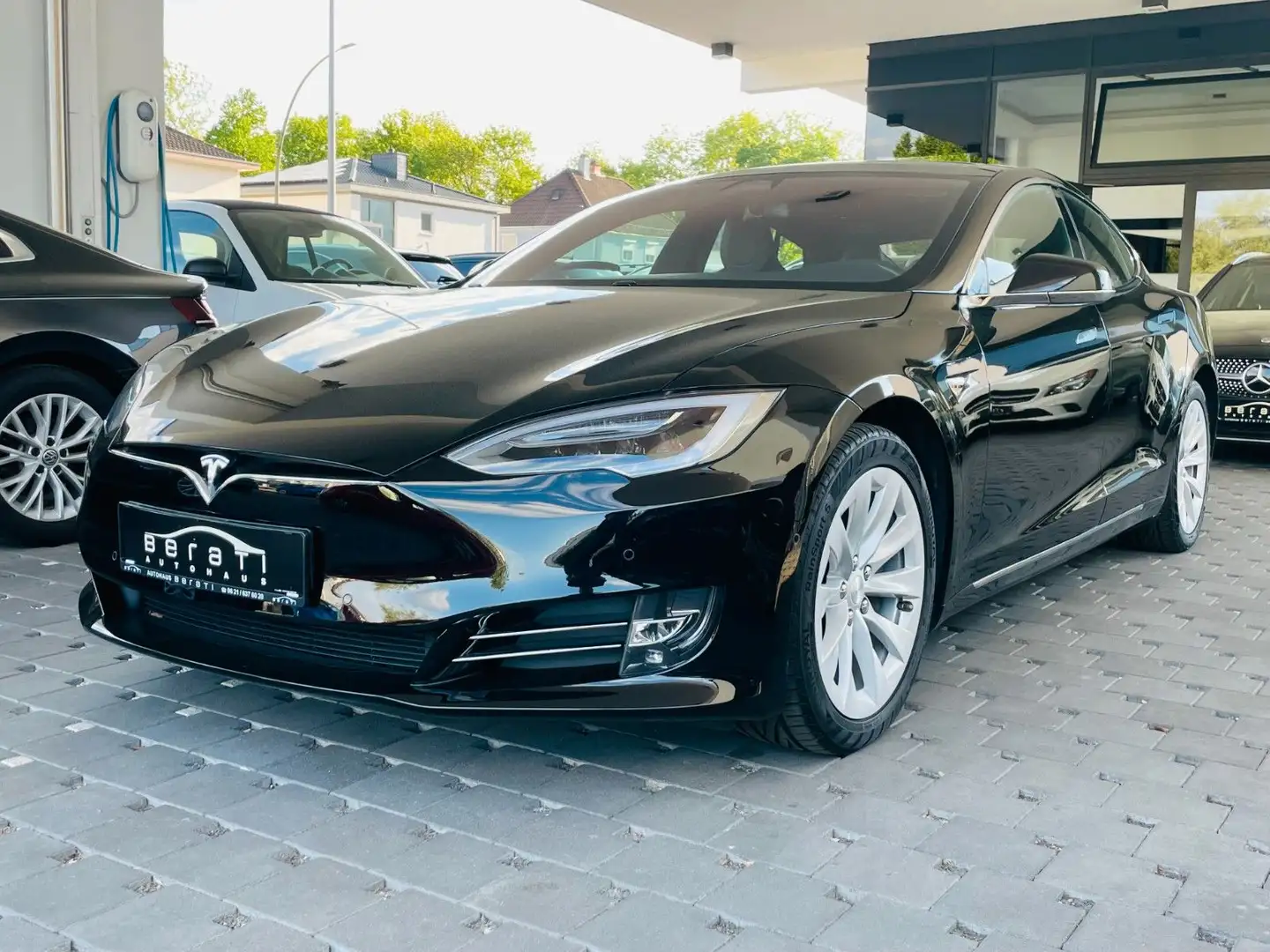 Tesla Model S 75D Allrad PREMIUM/KostenlosLaden10tkm Noir - 2