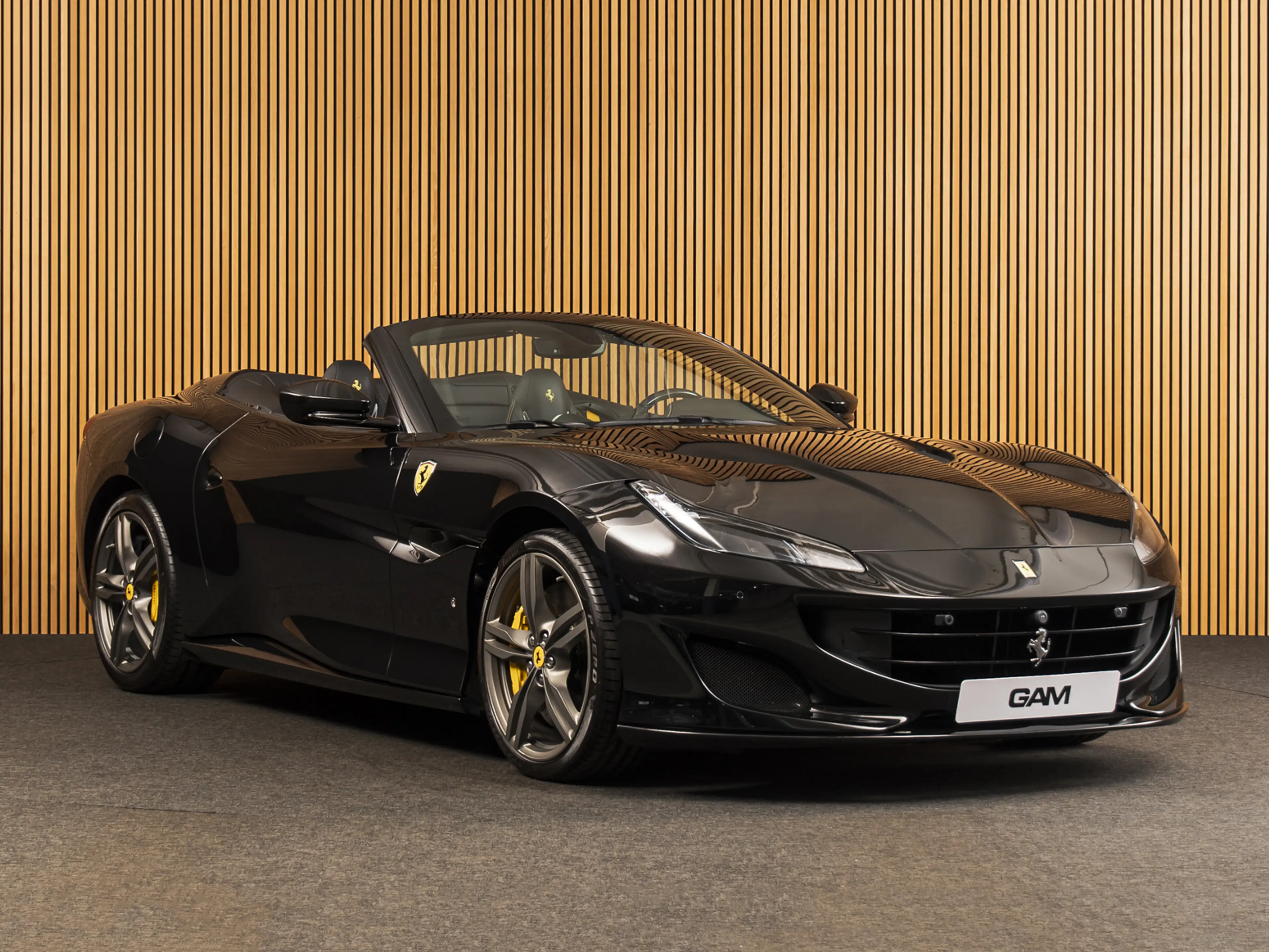 Ferrari Portofino 3.9 V8 HELE CARBON INTERIOR | JBL | PASSENGER DISP — photo 7