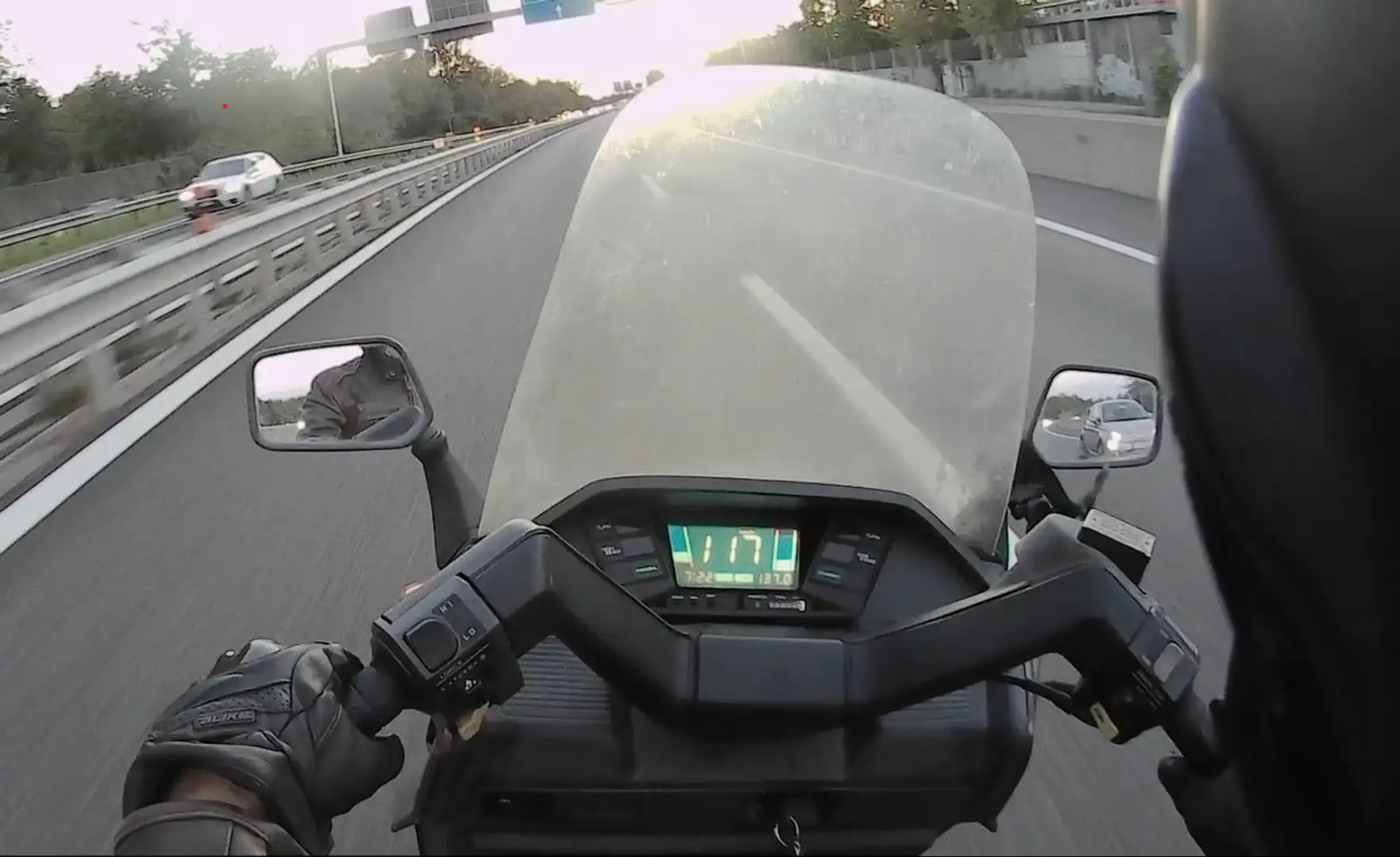 Honda CN 250 Red - 2
