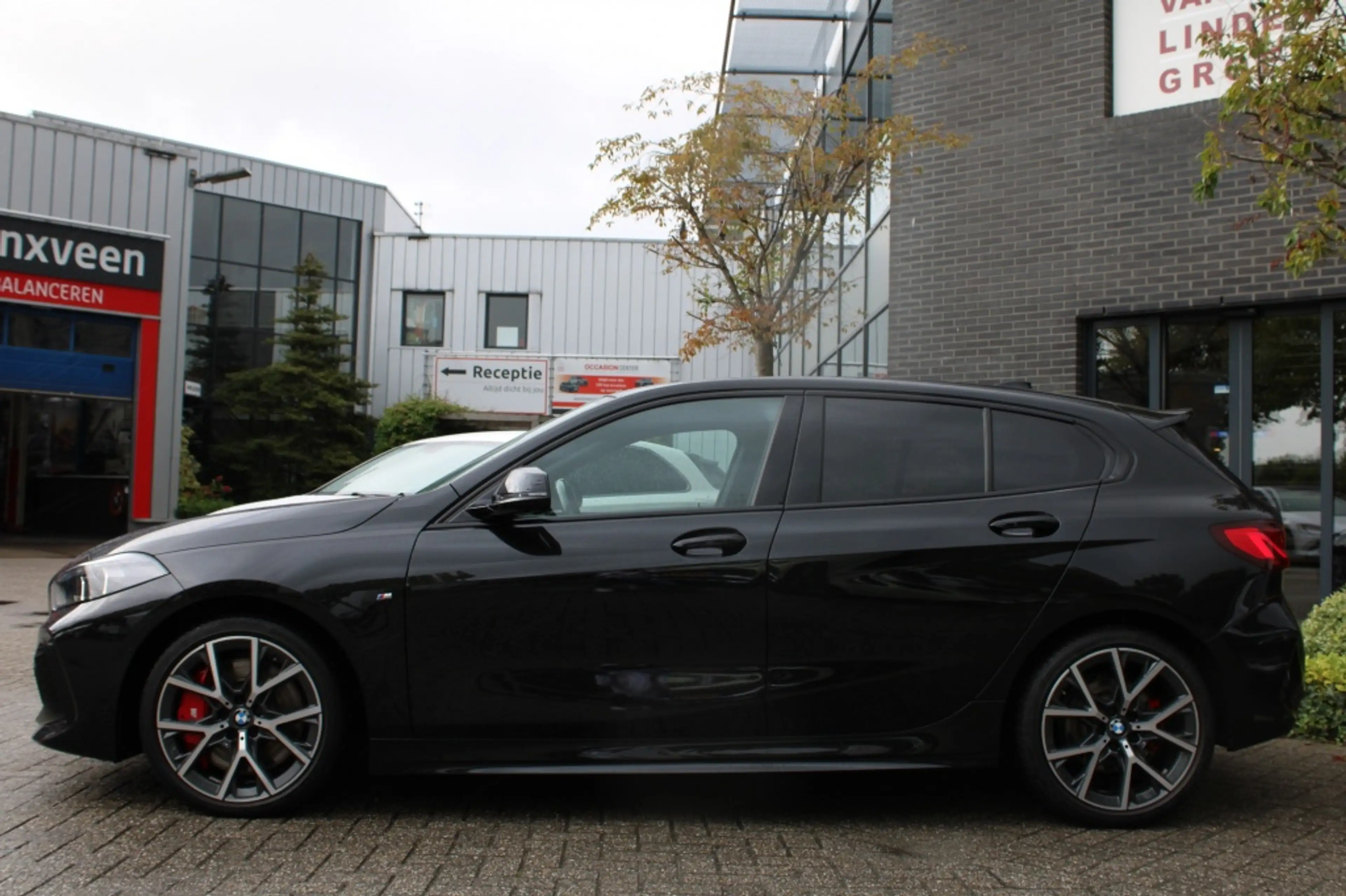 BMW 118 1-serie 118i M Sport Pano/Virtual/Leer/18"/Harman — photo 2