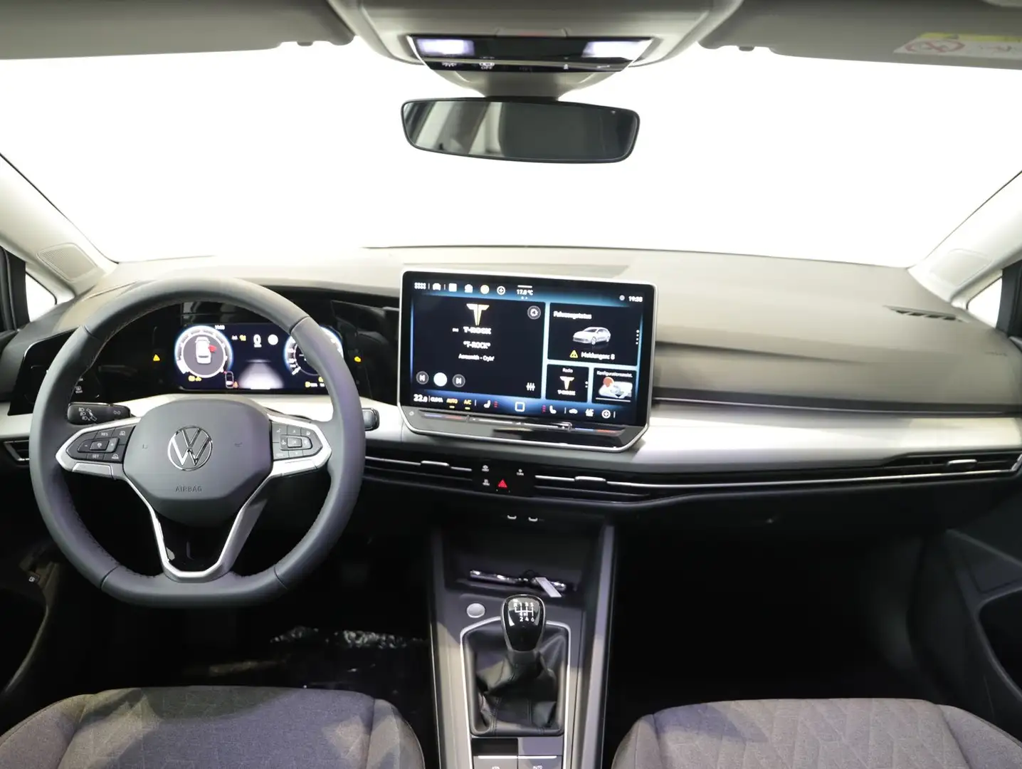 Volkswagen Golf Variant Business TSI Grau - 2