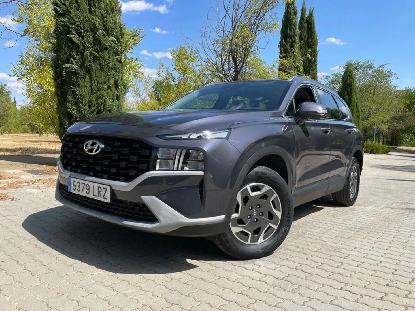Hyundai SANTA FE 1.6 TGDi HEV Klass Auto 4x2 Gris - 1