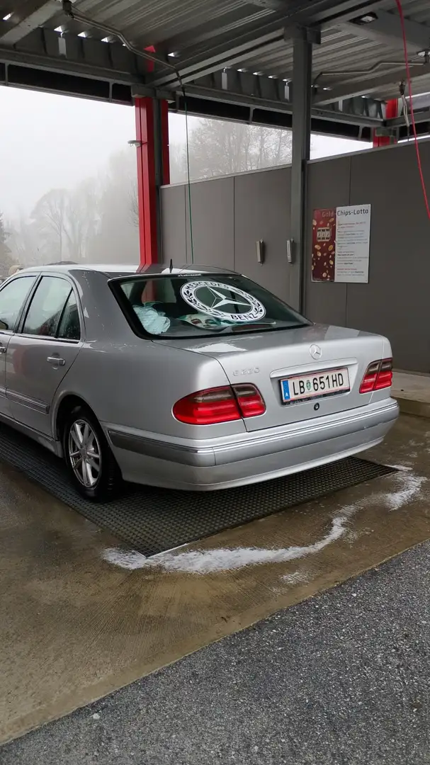Mercedes-Benz E 220 Elegance CDI Aut. - 1