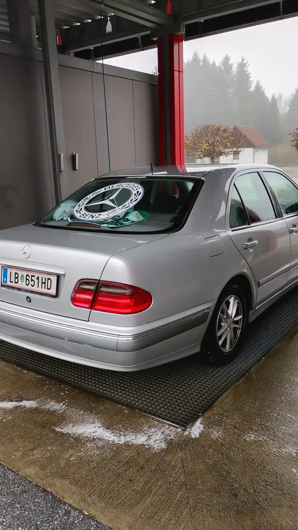Mercedes-Benz E 220 Elegance CDI Aut. - 2
