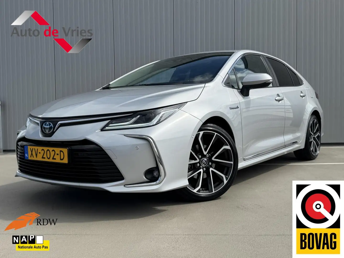 Toyota Corolla 1.8 Hybrid Executive|NL-Auto|Dealeronderhoud Grijs - 1