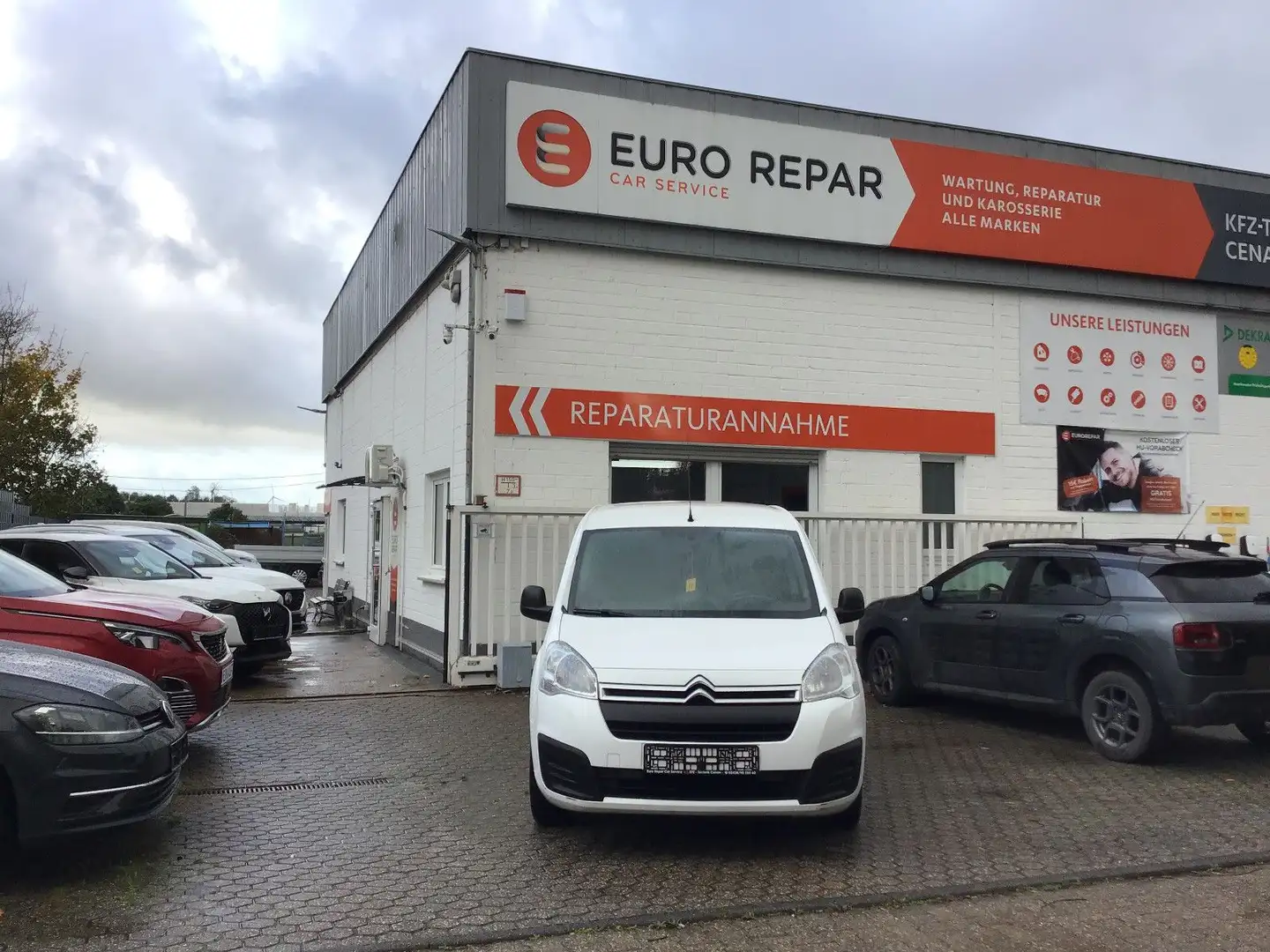 Citroen Berlingo Kombi Feel Weiß - 1