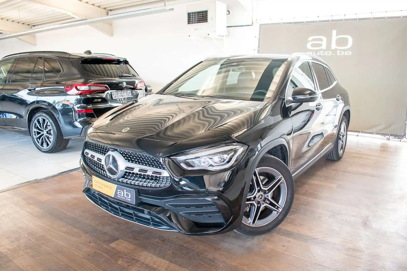 Mercedes-Benz GLA 250 e PHEV AMG Line Noir - 2
