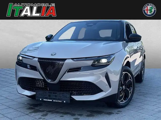 Alfa Romeo Junior in Beige for sale