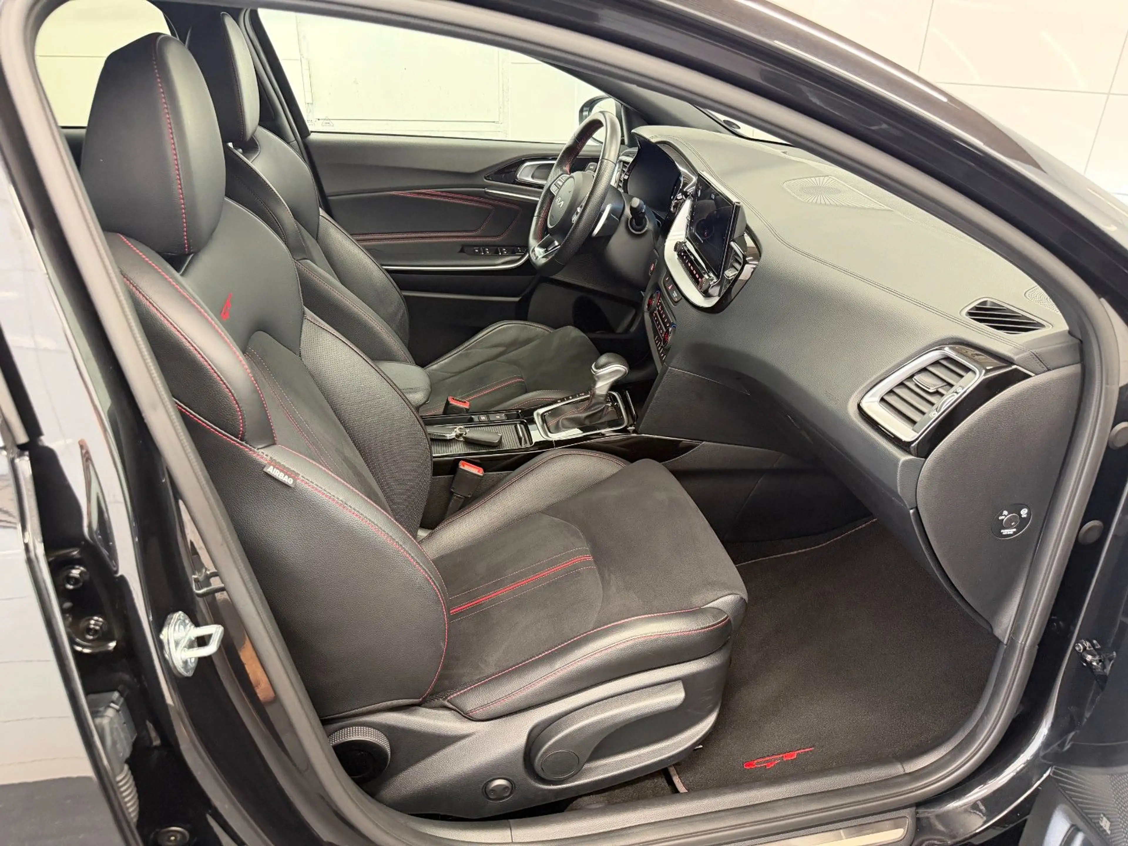 Kia ProCeed / pro_cee'd ProCeed GT/ACC/Lane/Totwinkel/Cam/LED/Navi/JBL — photo 13