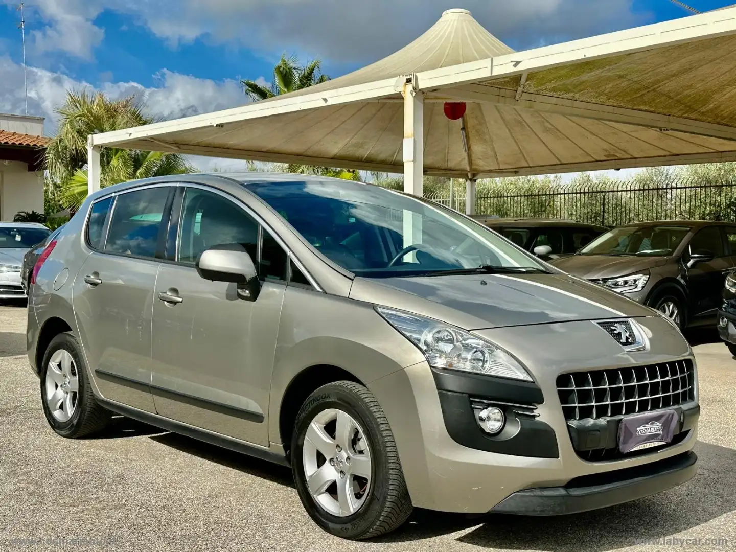 Peugeot 3008 1.6 HDi 110 CV Tecno Oro - 1