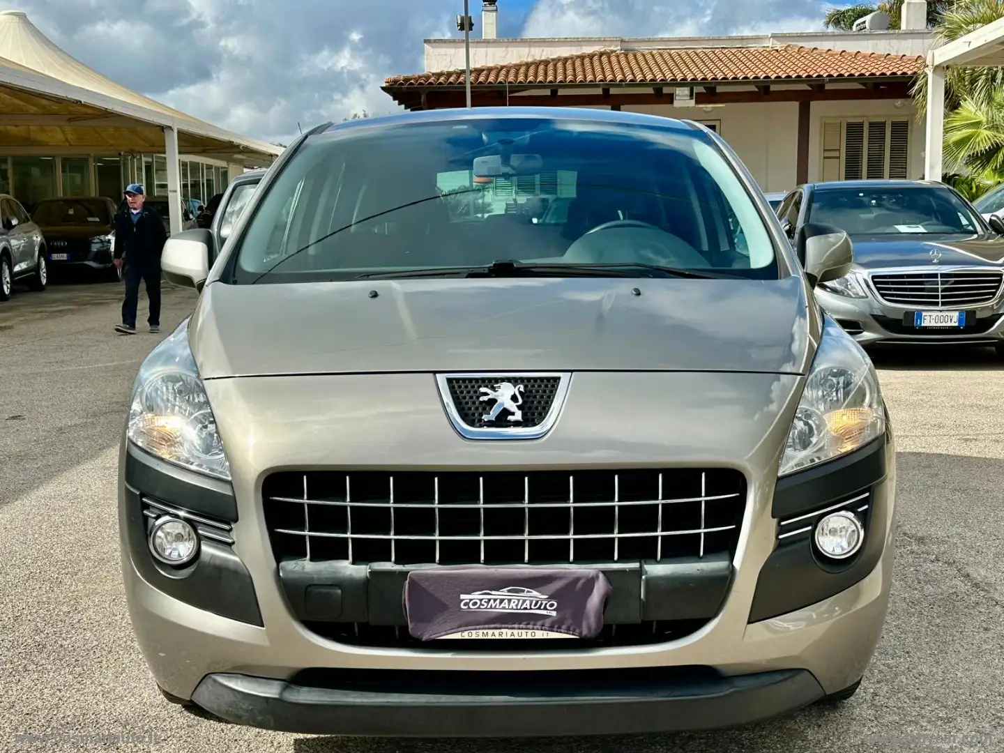Peugeot 3008 1.6 HDi 110 CV Tecno Oro - 2