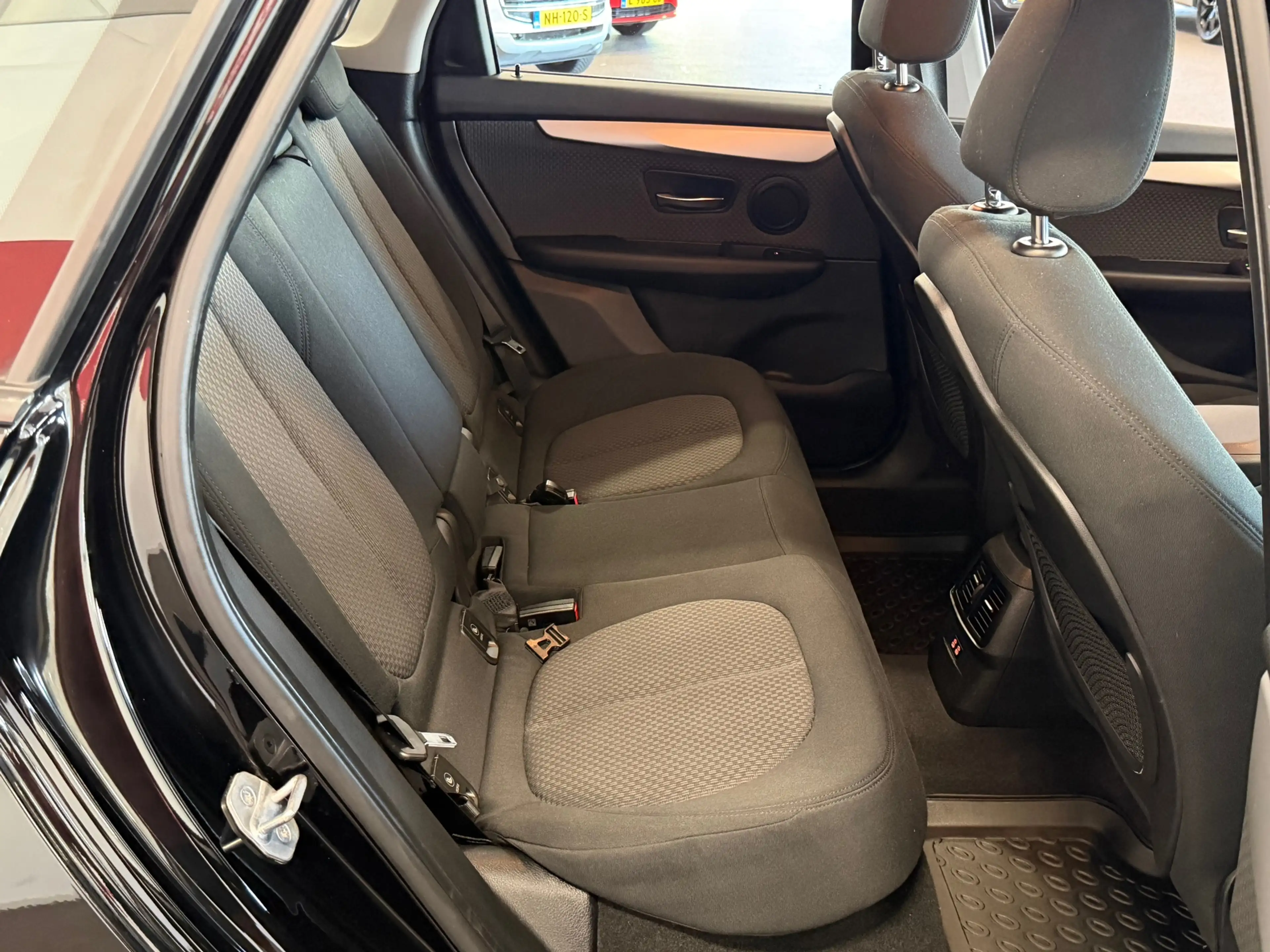 BMW 225 2-serie Active Tourer 225xe iPerformance|NAVIGATIE — photo 14