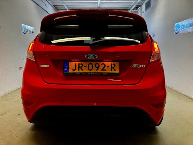 Ford Fiesta view 8