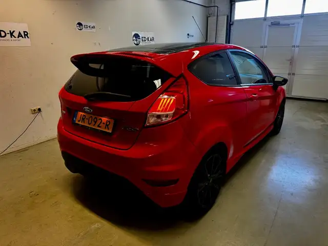 Ford Fiesta view 7