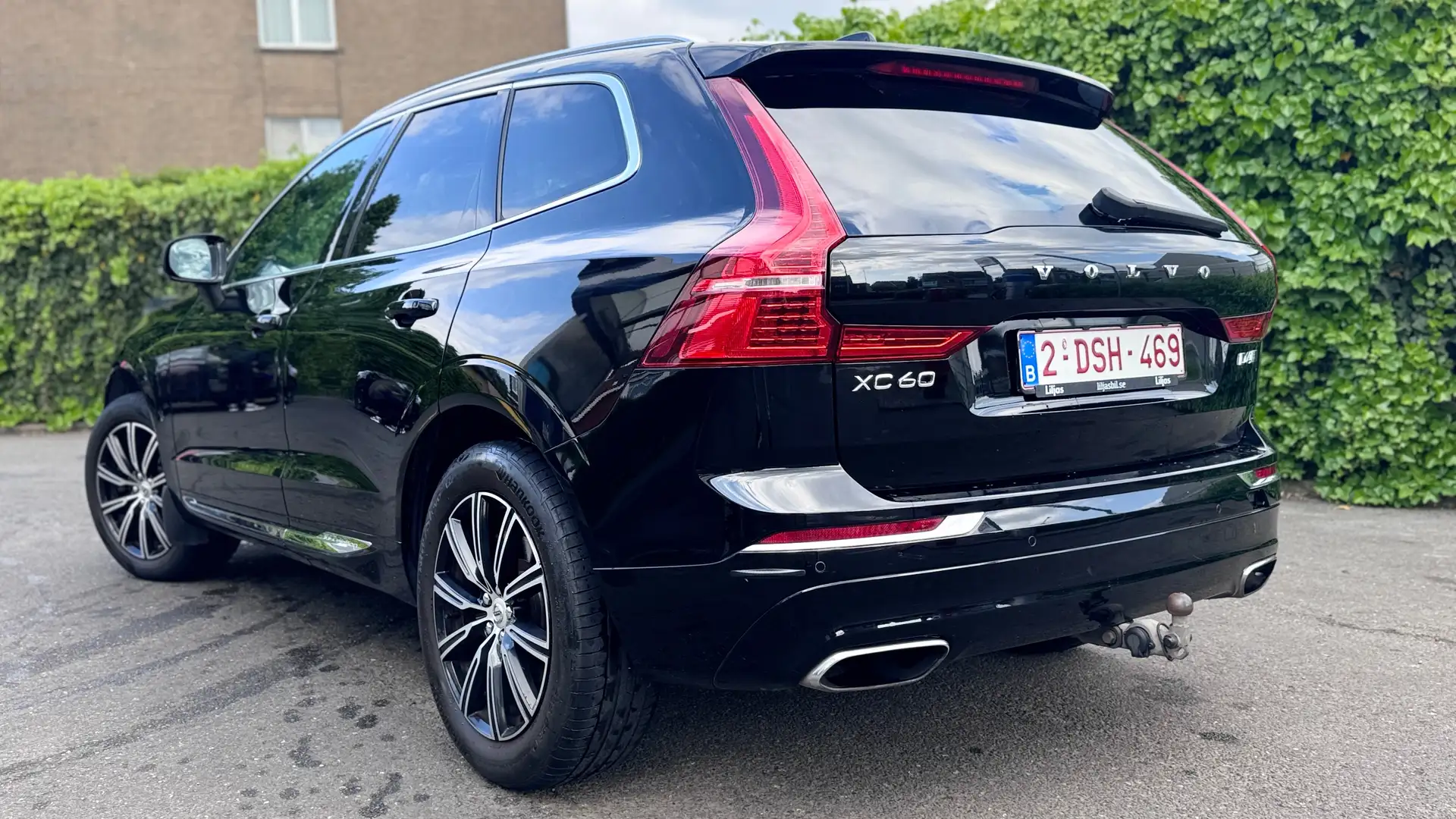 Volvo XC60 XC60 D4 Geartronic Inscription Noir - 2