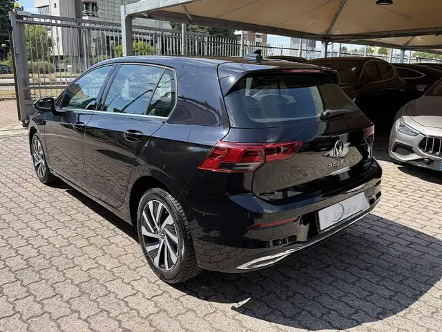 Volkswagen Golf view 7