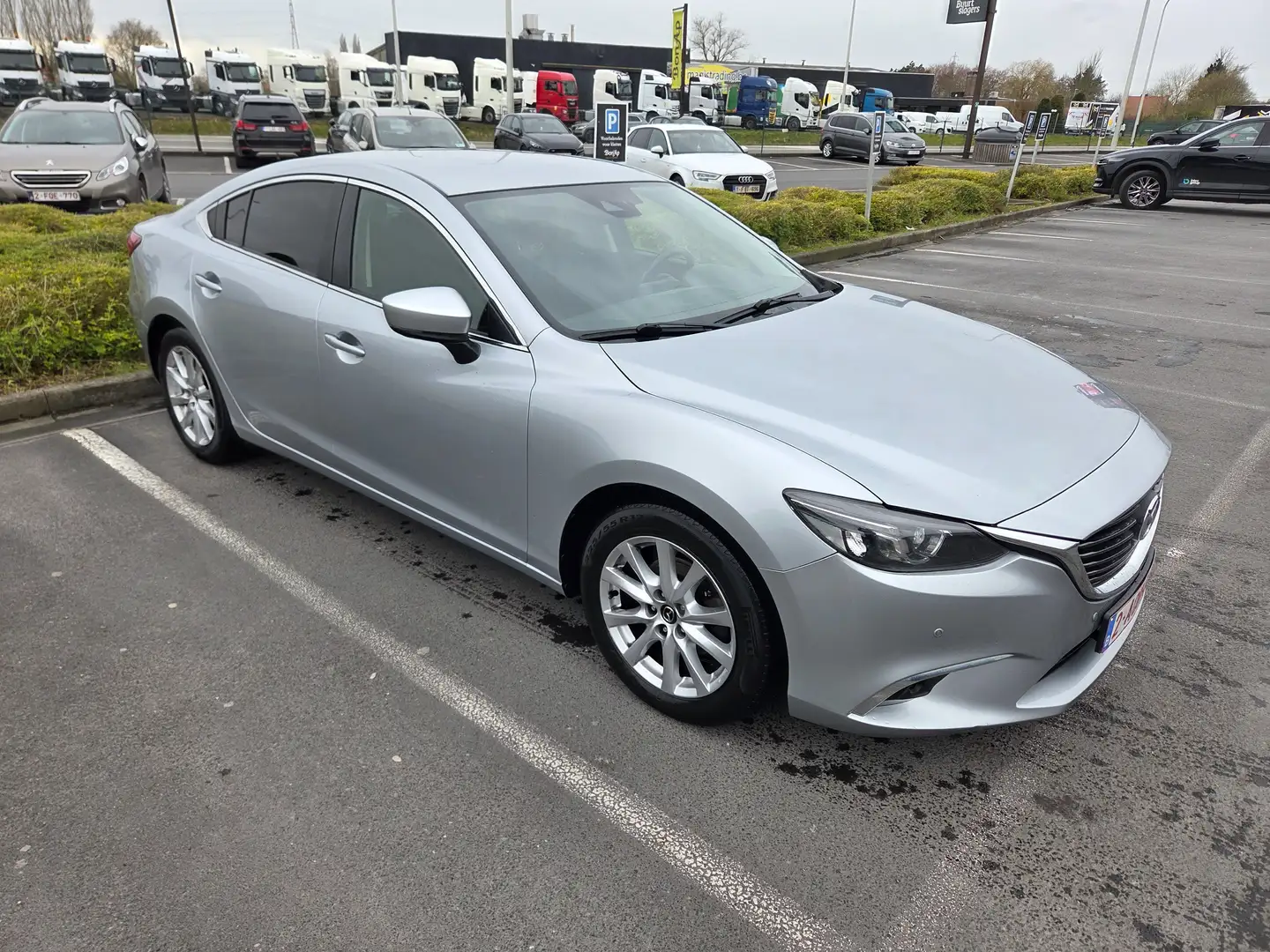 Mazda 6 6  2.2 SKYACTIV-DPrime-Line Zilver - 2