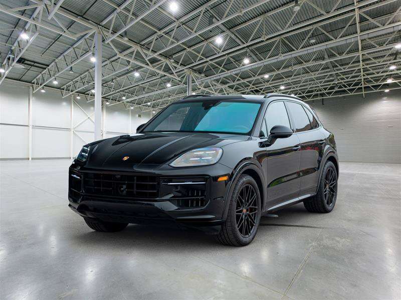 2026 Porsche Cayenne GTS Black