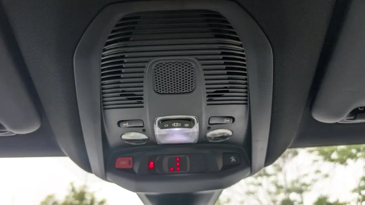 Peugeot 3008 3008 — photo 23