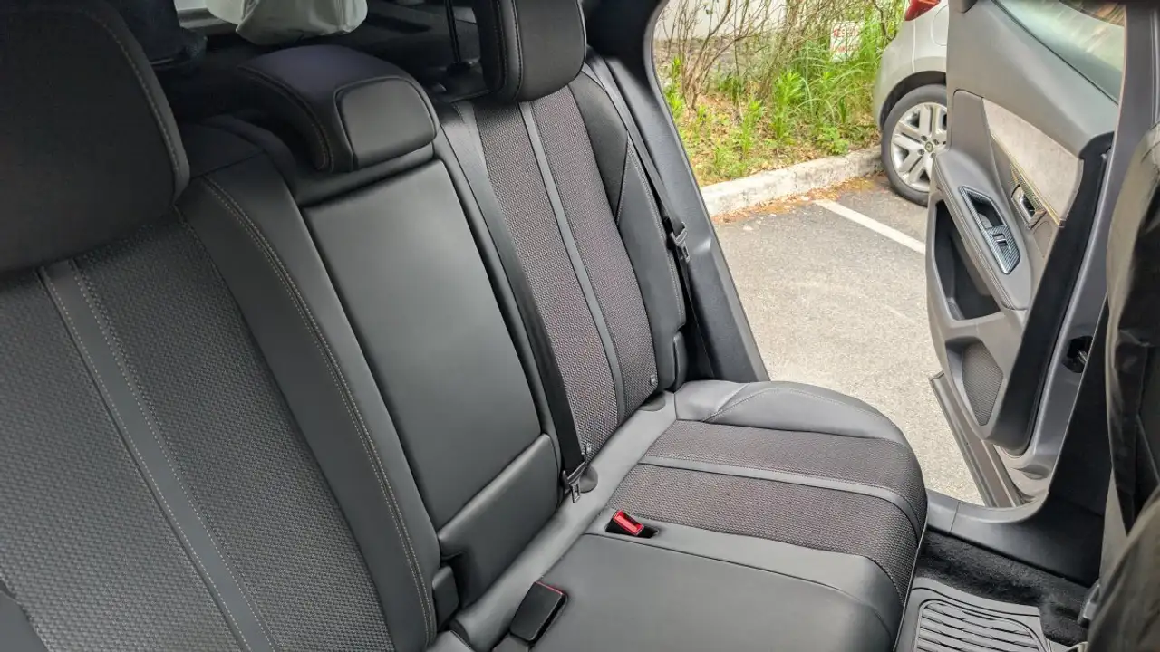 Peugeot 3008 3008 — photo 14