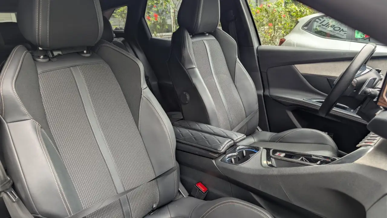 Peugeot 3008 3008 — photo 12