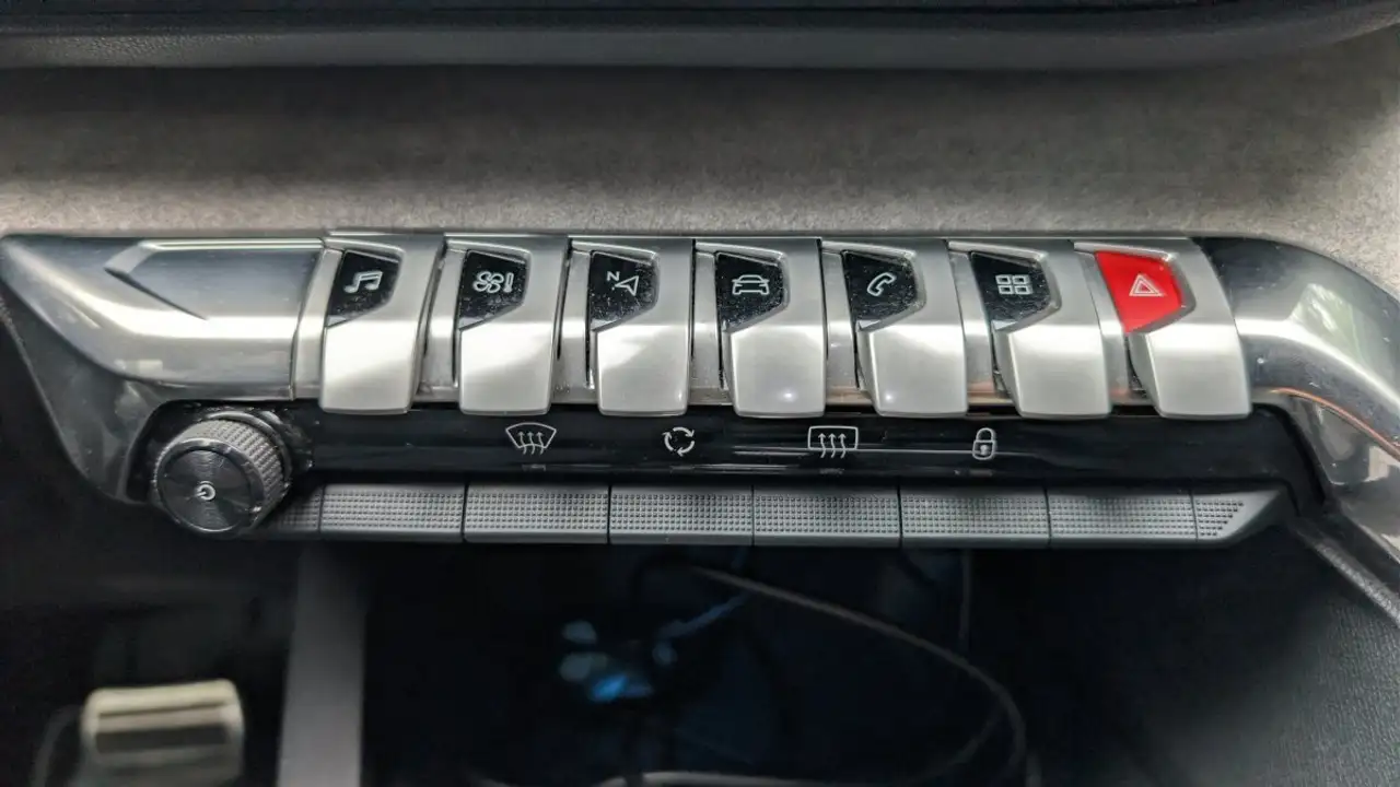Peugeot 3008 3008 — photo 20