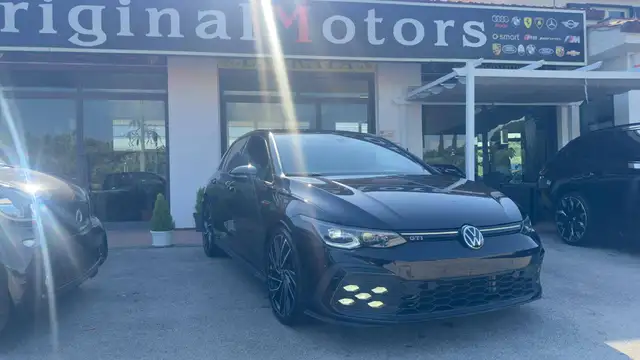 2021 Volkswagen Golf in Black for sale