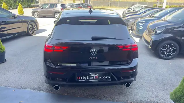 Volkswagen Golf view 6