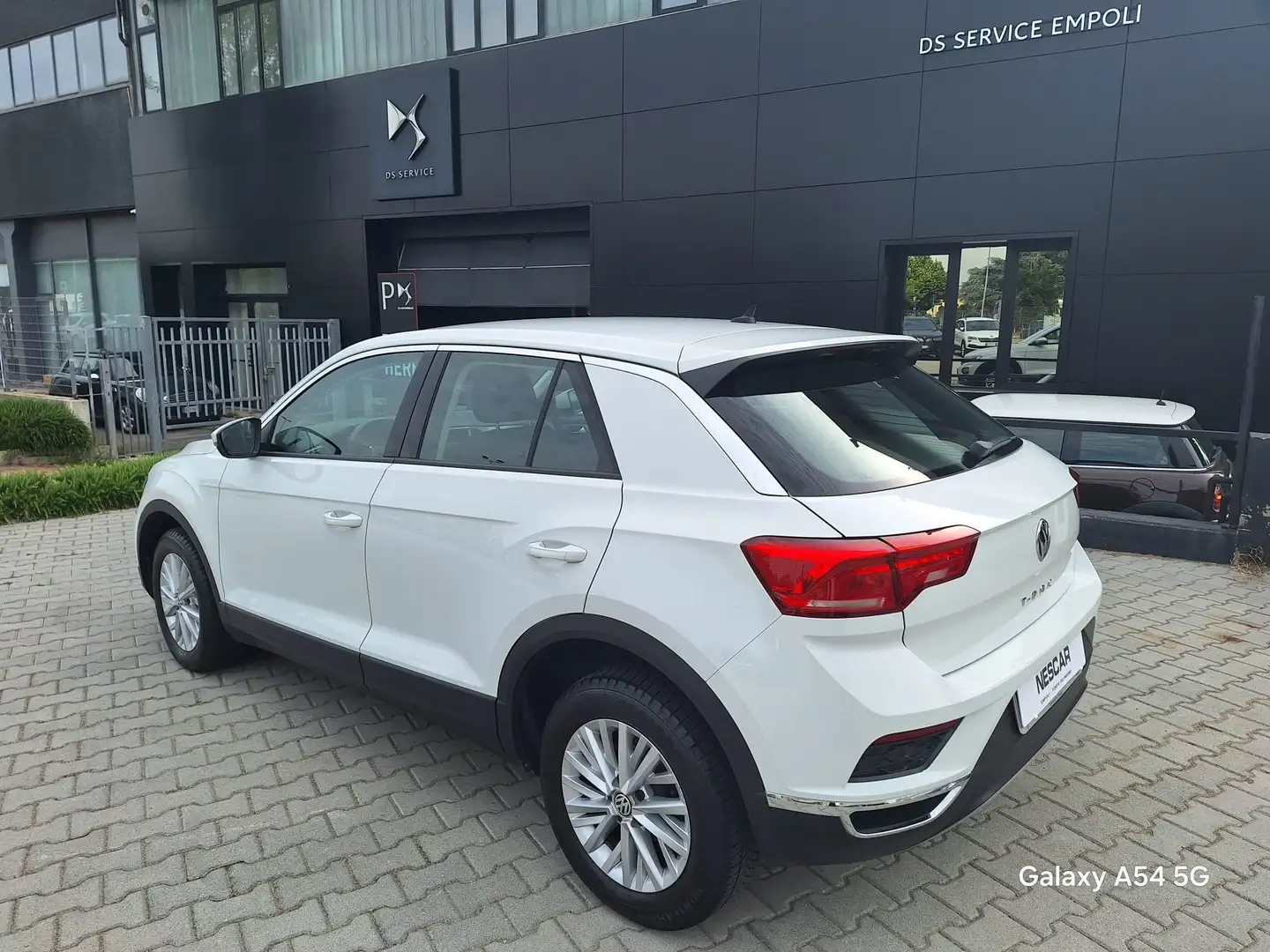 Volkswagen T-Roc 1.6 tdi Style IVA ESPOSTA X NEOPATENTATI Bianco - 2